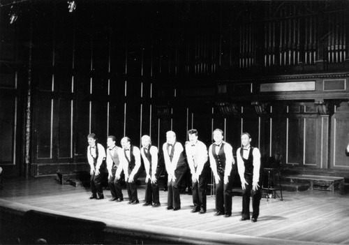 BGMC Chorus Members Bowing